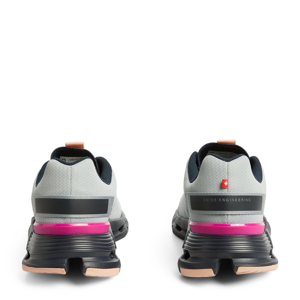 ON RUNNING Cloudnova Form Trainers - Size 9 - Picture 2 of 7